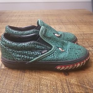 VANS SIZE 9 TODDLER